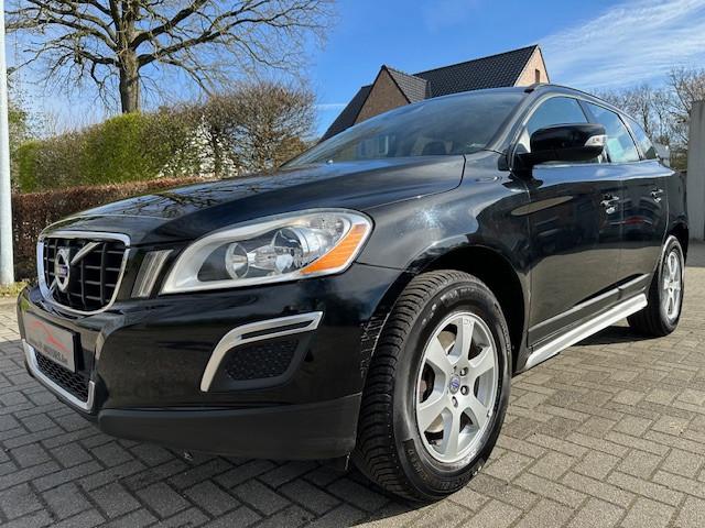 Volvo XC60 D3 Kinetic mit extra's