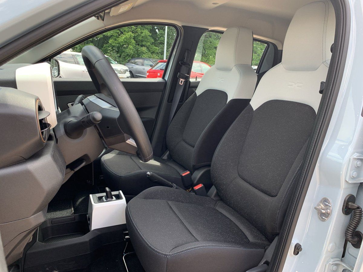 Dacia Spring - Bild 9