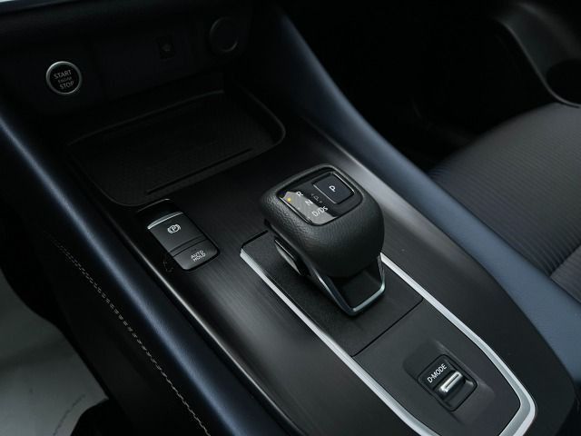 Fahrzeugabbildung Nissan Qashqai 1.3 DIG-T Xtronic Tekna LED+Design+19`