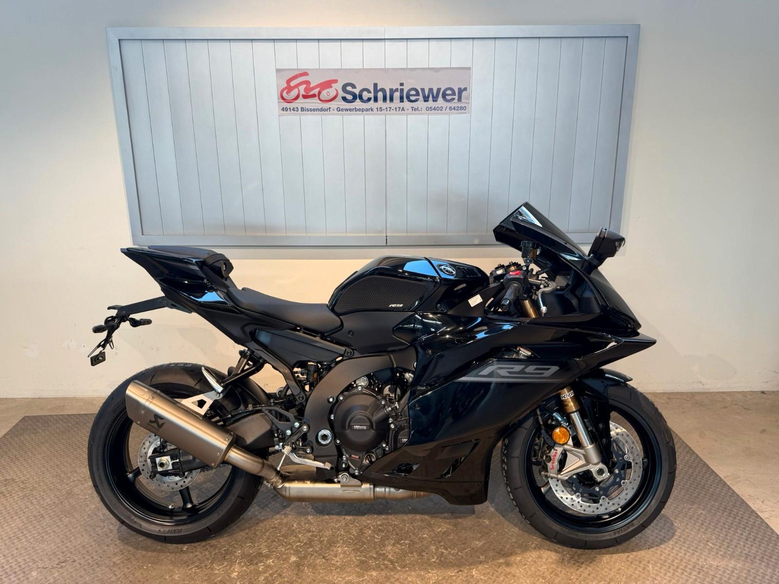 Yamaha R9