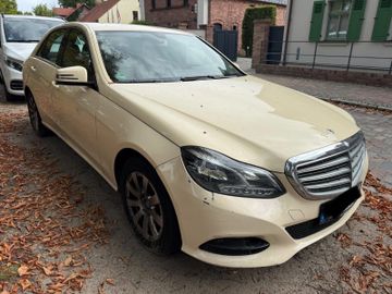 Mercedes E 200 - 2