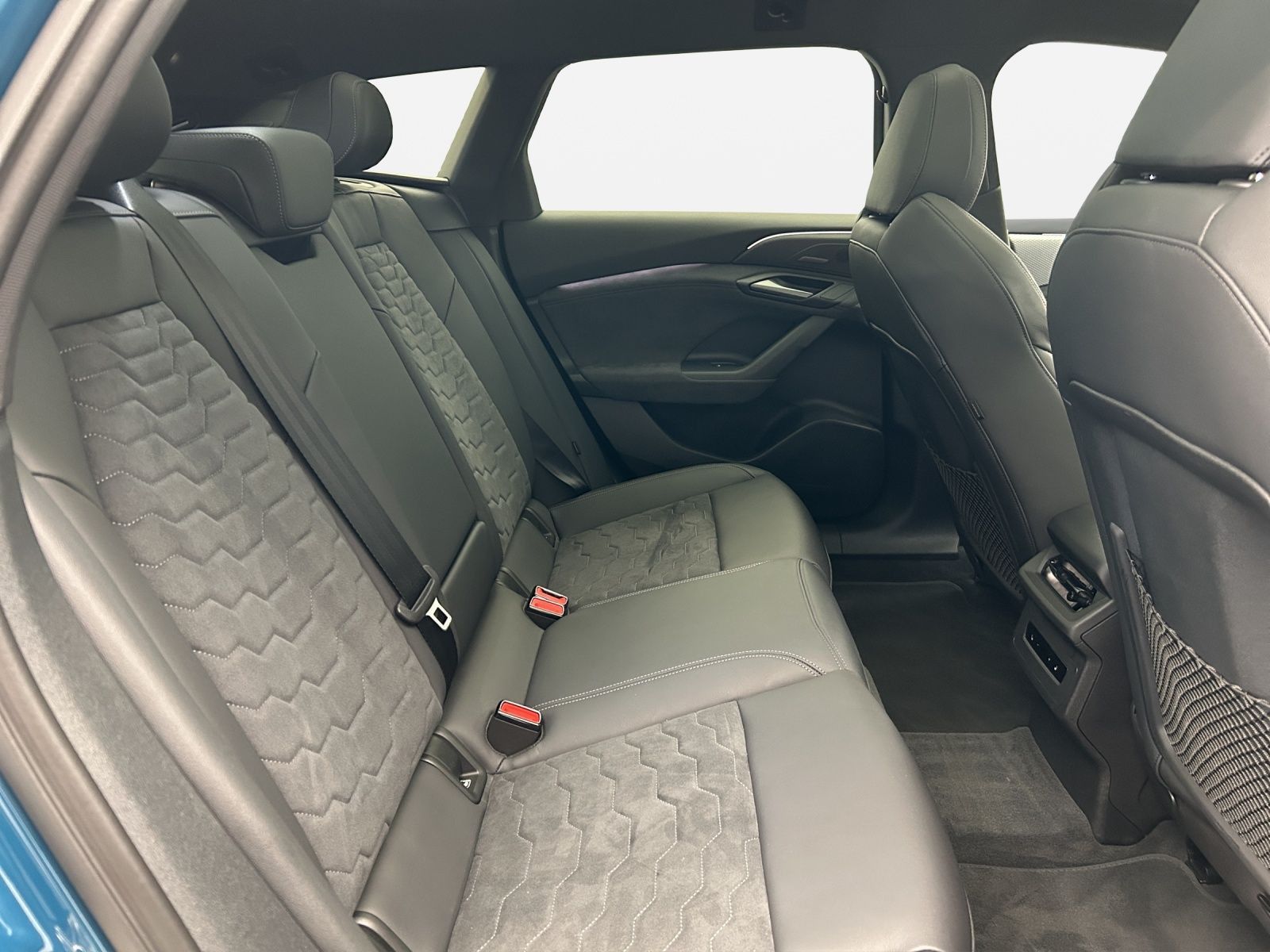 Audi S6 e-tron - Bild 17