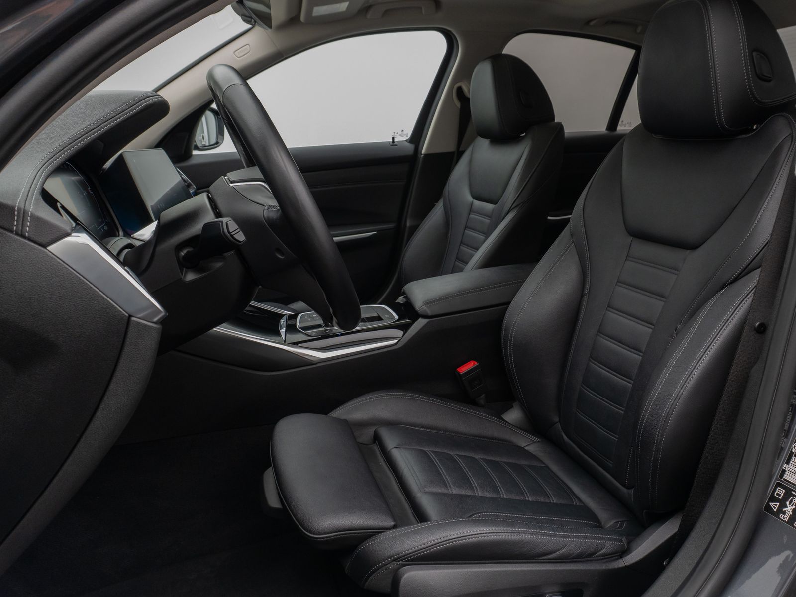 Fahrzeugabbildung BMW 320i xD Luxury Line El.Glasdach Kamera HiFi AHK