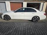 Mercedes-Benz E 220 d Autom. - - Mercedes-Benz E 220 Gebrauchtwagen in Nürnberg