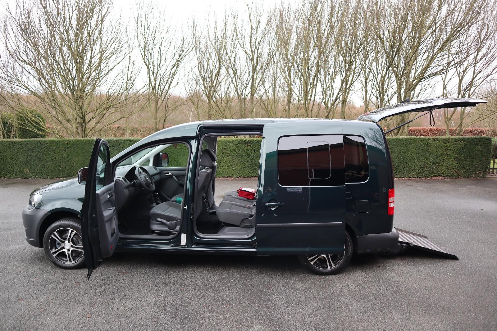 Volkswagen Caddy Maxi 2,0TDI*rollstuhlgerecht*Heckabsenkung