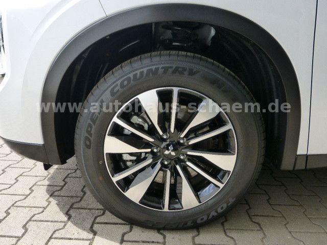 Mitsubishi Outlander - Bild 22