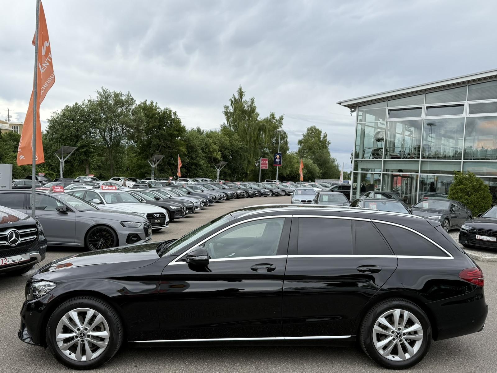 Mercedes-Benz C-Class AVANTGARDE/BURMESTER/KAMERA/HEAD UP/LEDER, миниатюра 3