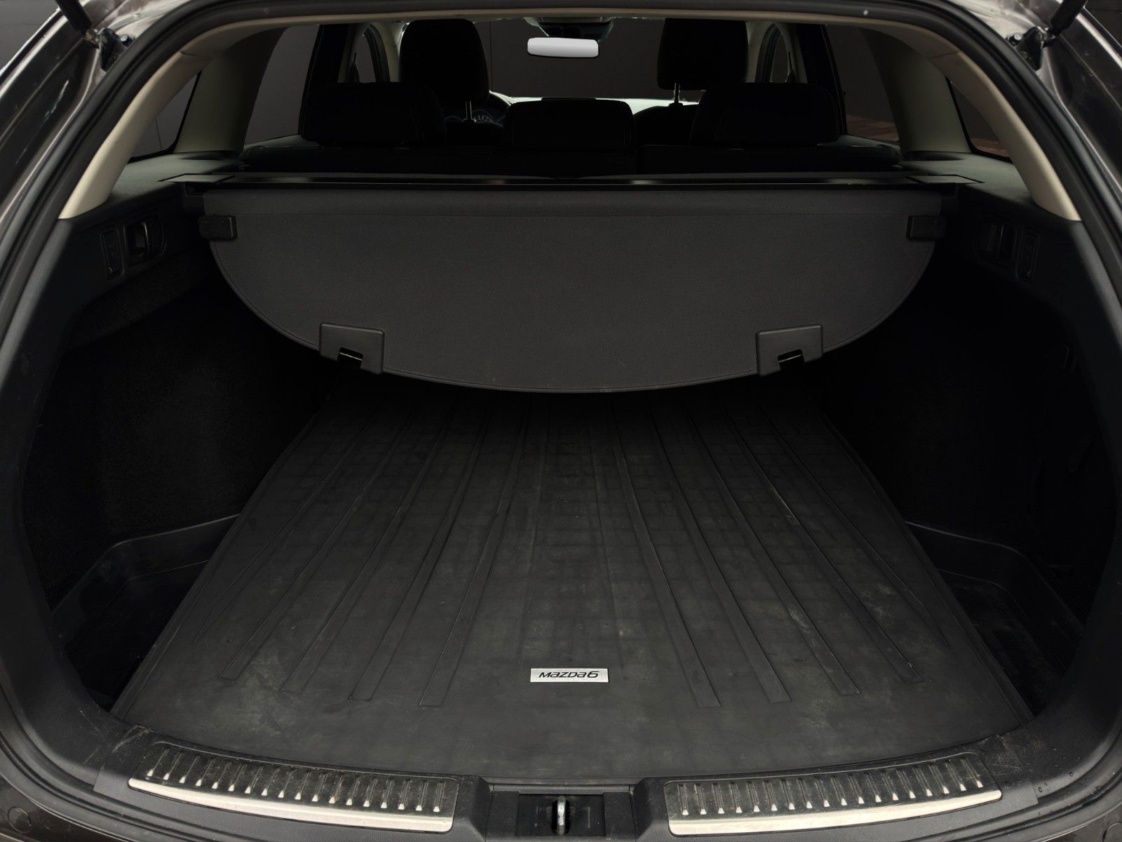 Fahrzeugabbildung Mazda 6 *ACC*360°*Matrix-LED*Bhz.Lenk*HUD*Carplay