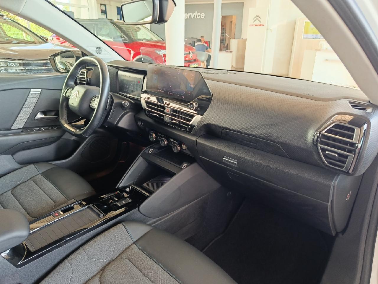Citroën C4BlueHDi130EAT8*NAV*KAM*WINTERPAKET*ALLWETTER*