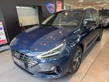 Hyundai i30 cw Intro Edition Mild-Hybrid - Hyundai i30: Blau, Cw