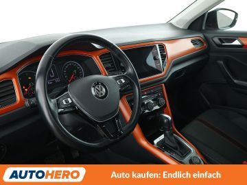 Volkswagen T-Roc - 11