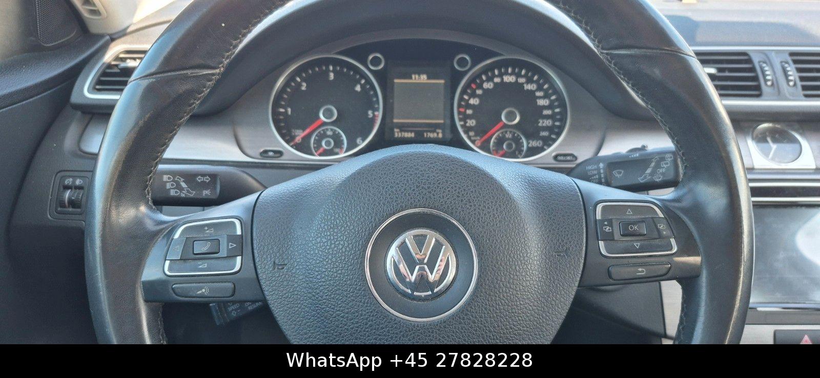 Volkswagen Passat 2011 — photo 16