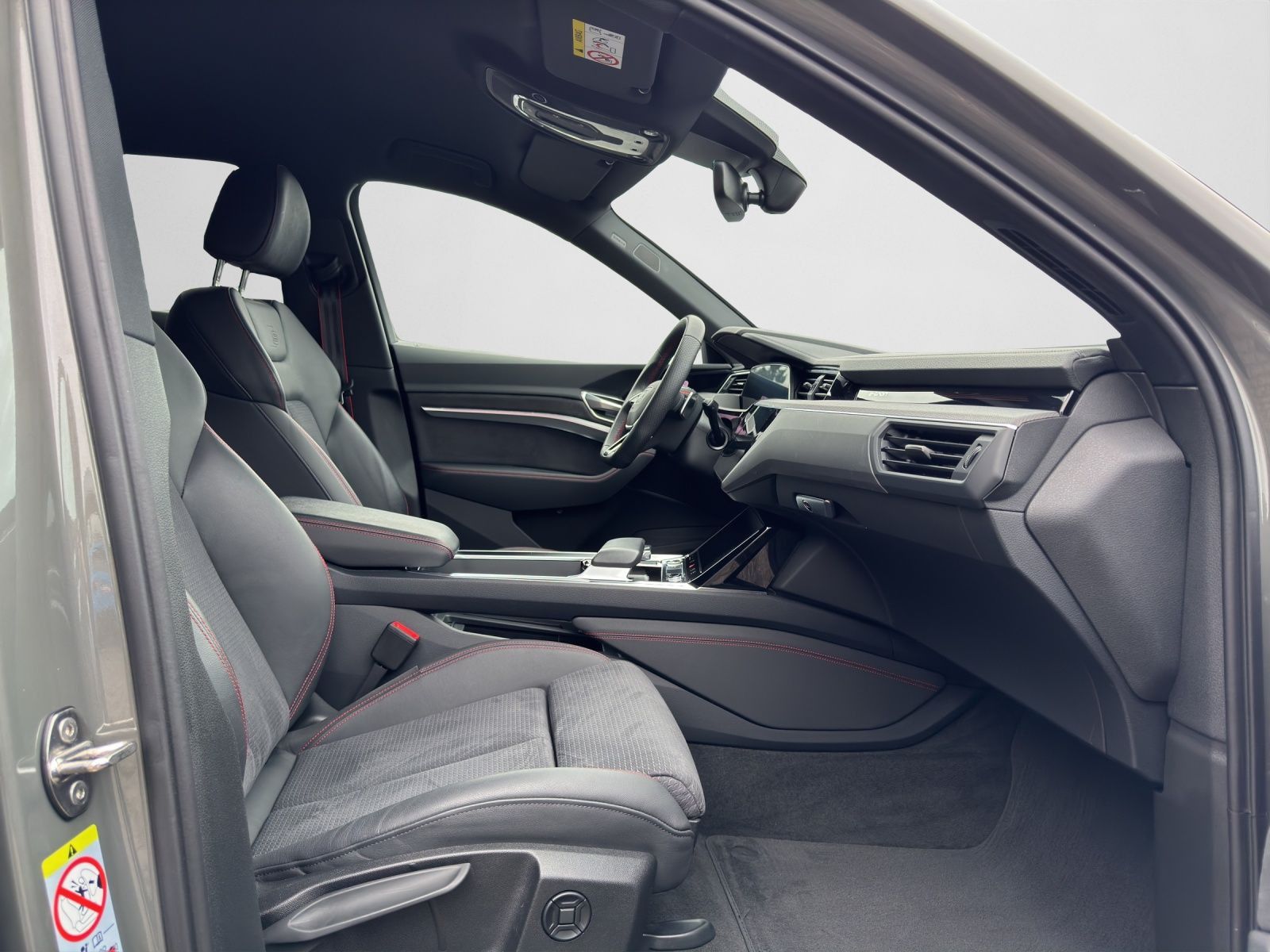 Audi Q8 e-tron - Bild 5