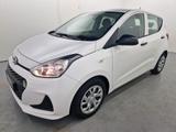 Hyundai i10 1.0 Select Allwetterreifen - Hyundai i10 in Solingen