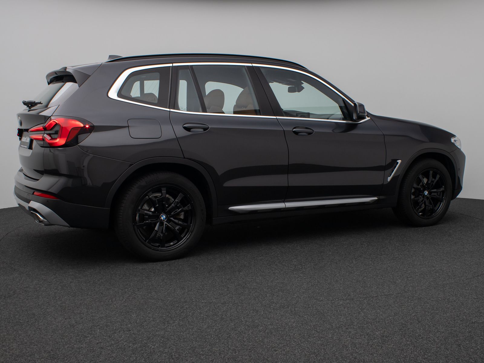 Fahrzeugabbildung BMW X3 xD20d Panorama Kamera DAB AHK Sport 19Zoll