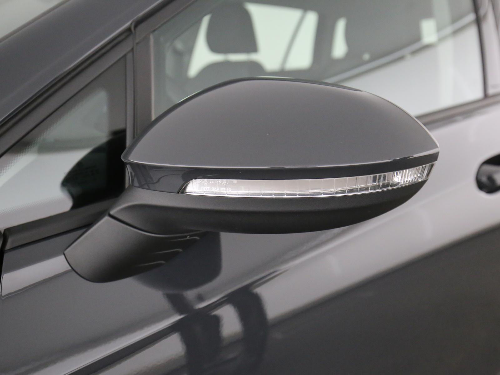 Volkswagen Golf VIII Variant 2.0 TDI Comfortline LED Alufe, миниатюра 20