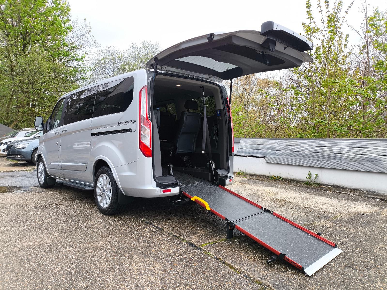 Ford Tourneo Custom L1 Independence Rollstuhlgerecht