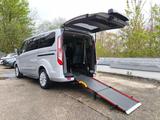 Ford Tourneo Custom L1 Independence Rollstuhlgerecht - : Rollstuhlgerecht