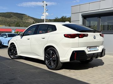 BMW X2 - 4