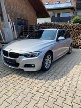 BMW 320d xDrive Touring Advantage Automatic Adva... - BMW: Automatic