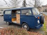 Volkswagen T2 - blaue Volkswagen T2