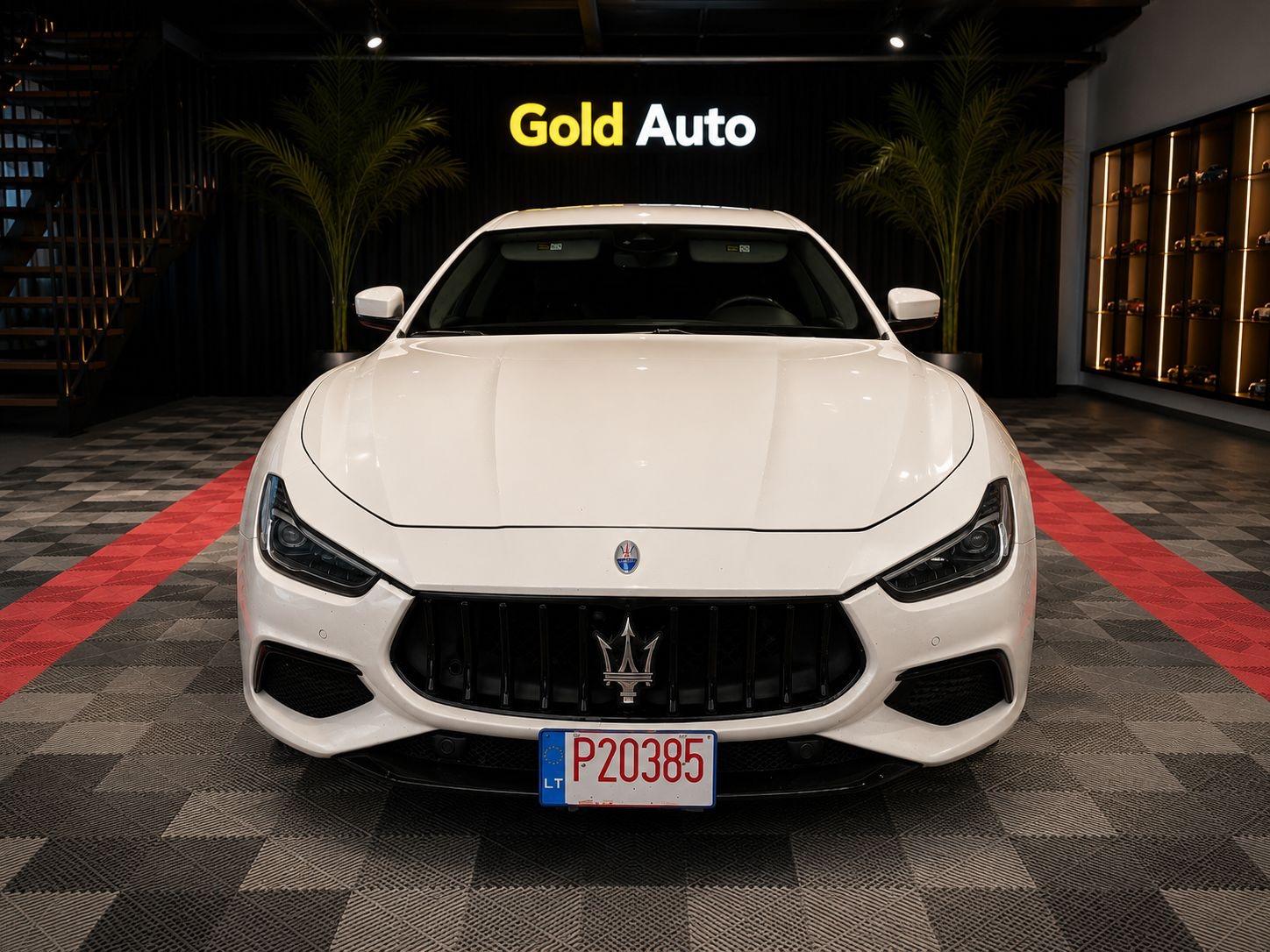 MASERATI GHIBLI 3.0 V6 430HP MODENA AUTO 4WD | 430 ch | 4X4 | MASARATI