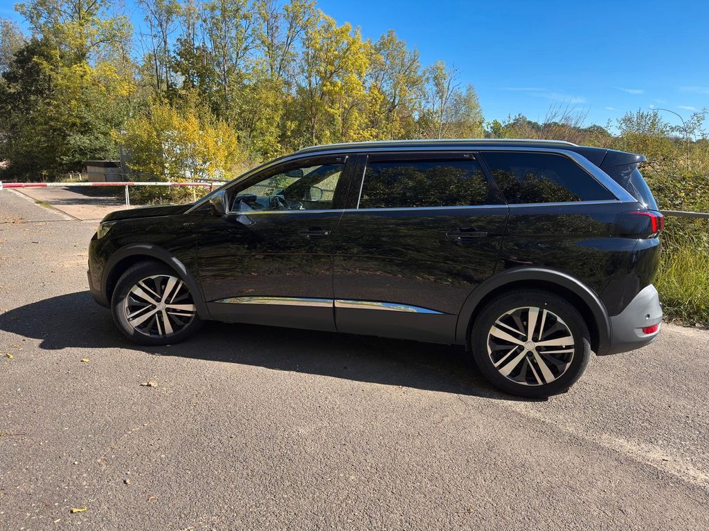Image of Peugeot 5008