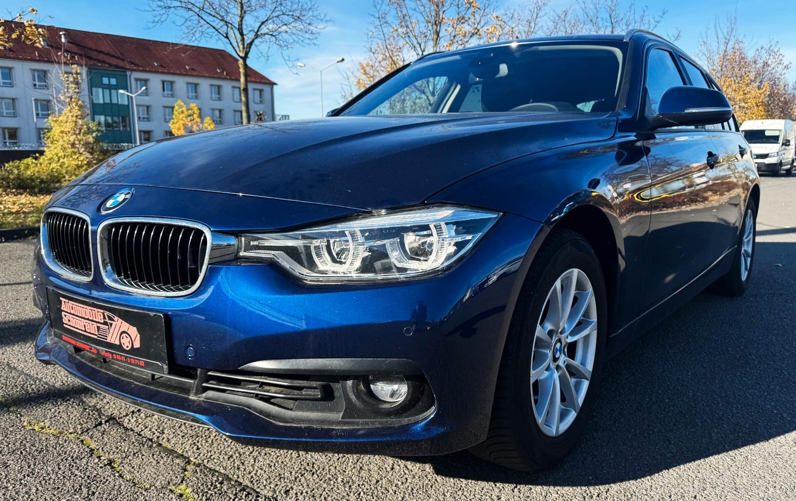 BMW 320 i xDrive Advantage