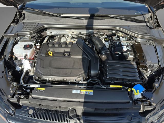 Golf VIII 1.5 TSI Life KEYLESS PDC NAVI LED