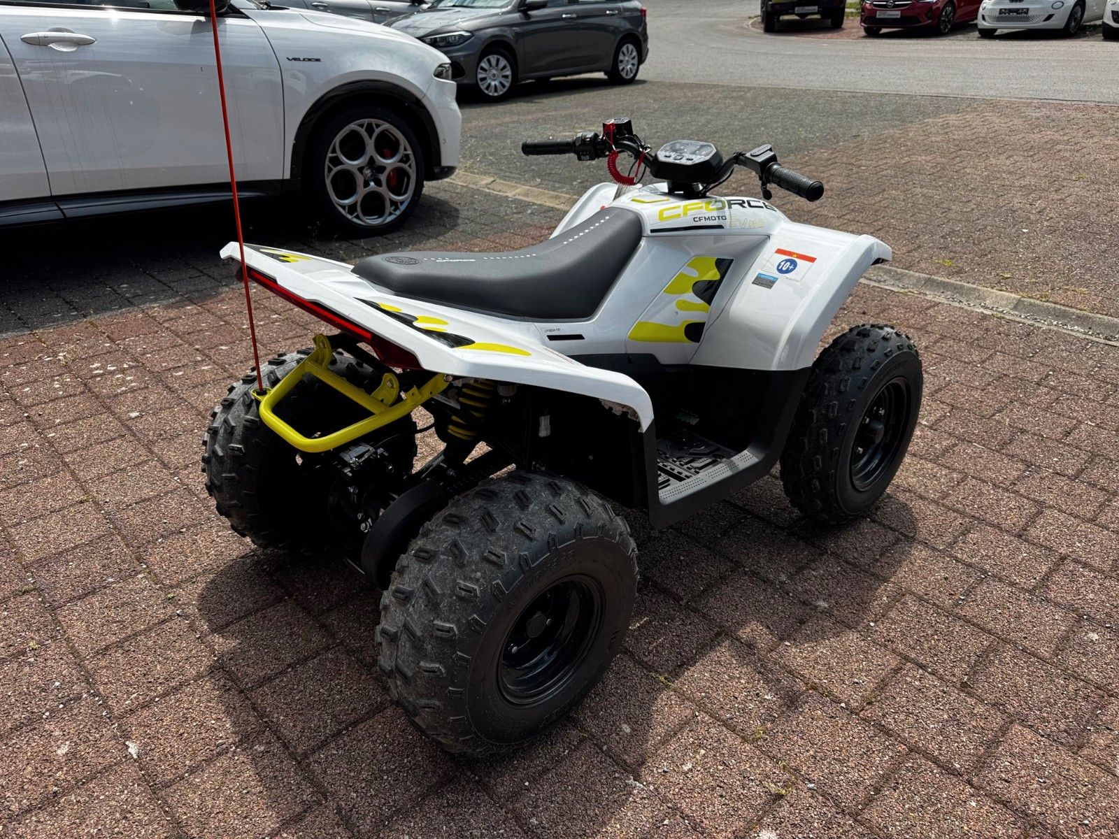 Fahrzeugabbildung CFMOTO CFMOTO CFORCE EV 110 KINDERQUAD