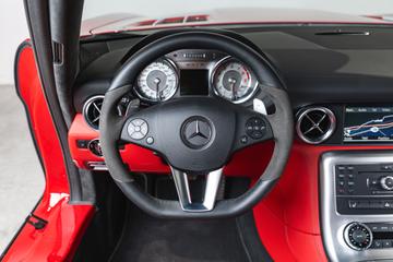 2011 Mercedes-BENZ SLS AMG — миниатюра 19