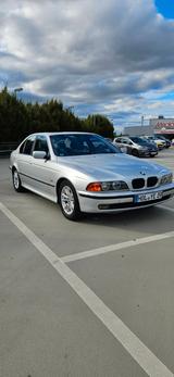 BMW 5er BMW e39 523i Limousine Youngtimer - BMW: Youngtimer