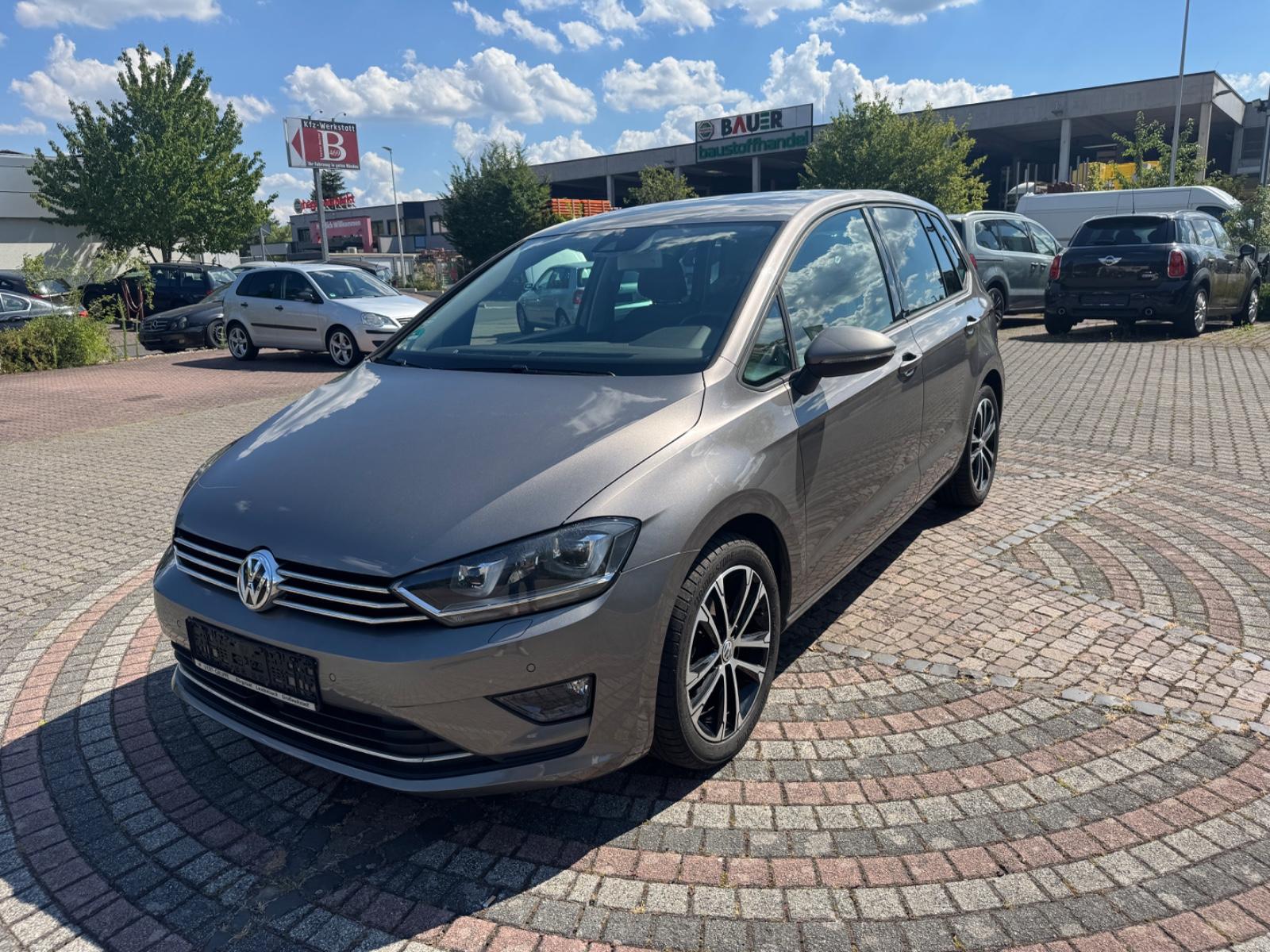 Volkswagen Golf Sportsvan VII Allstar Navi,Xenon,ACC,AHK,