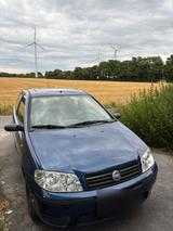Fiat Punto 188 1.2 TÜV 02/2028 Panorama - Fiat Punto 188 mit Benzin-Antrieb