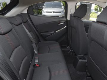 Mazda 2 Homura 90PS SitzheizungRückfahrkameraLED