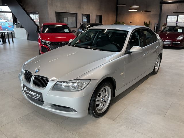 BMW 318i Lim. Advantage AHK Klimaautom. Sitzh. PDC