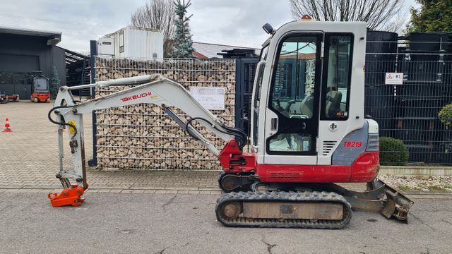 Takeuchi Tb 219  mit Neu SW MS 03 , Gewicht 2070 kg