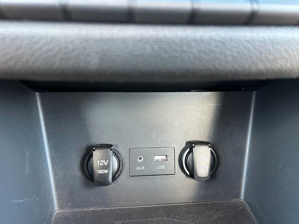 Car Image 20