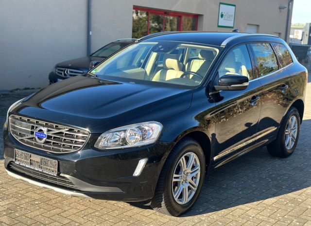 Volvo XC 60 XC60 2,4 Summum AWD *Automatik*SHZ*Abstand