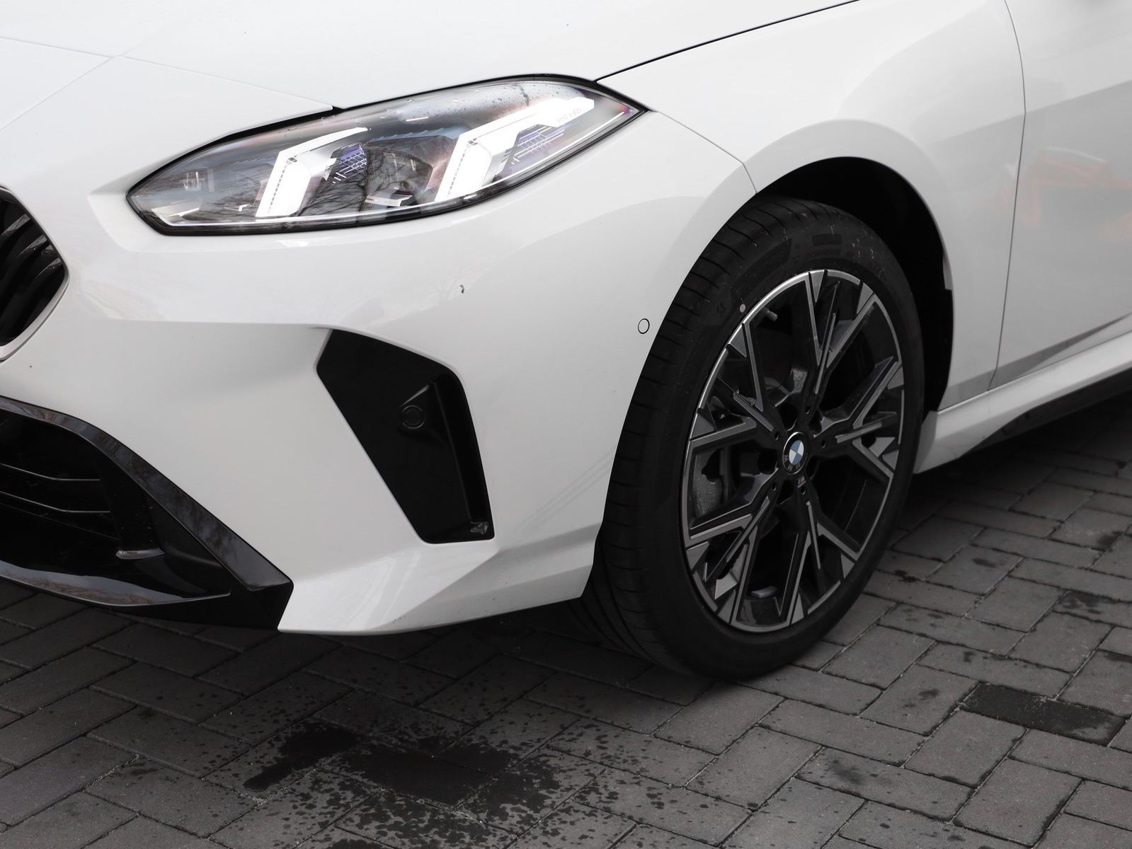 BMW 216 Gran Coupé - Bild 5
