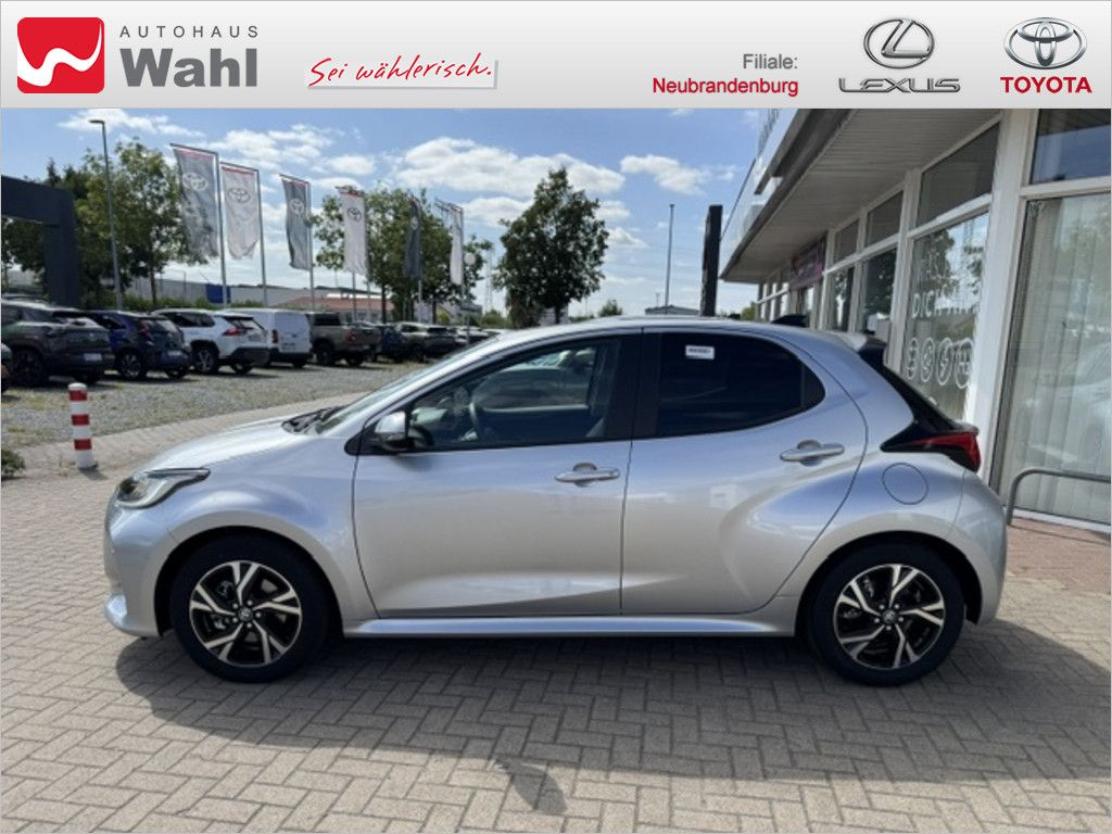 Toyota Yaris 1.5 Hybrid Teamplayer imagem 3