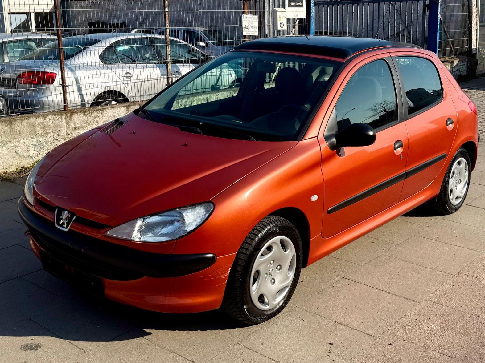 Peugeot 206 * PANO * TÜV NEU