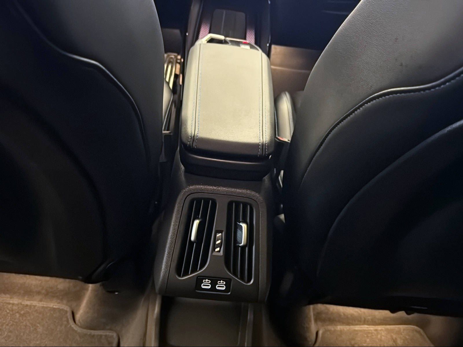 BMW 220 Active Tourer - Bild 21