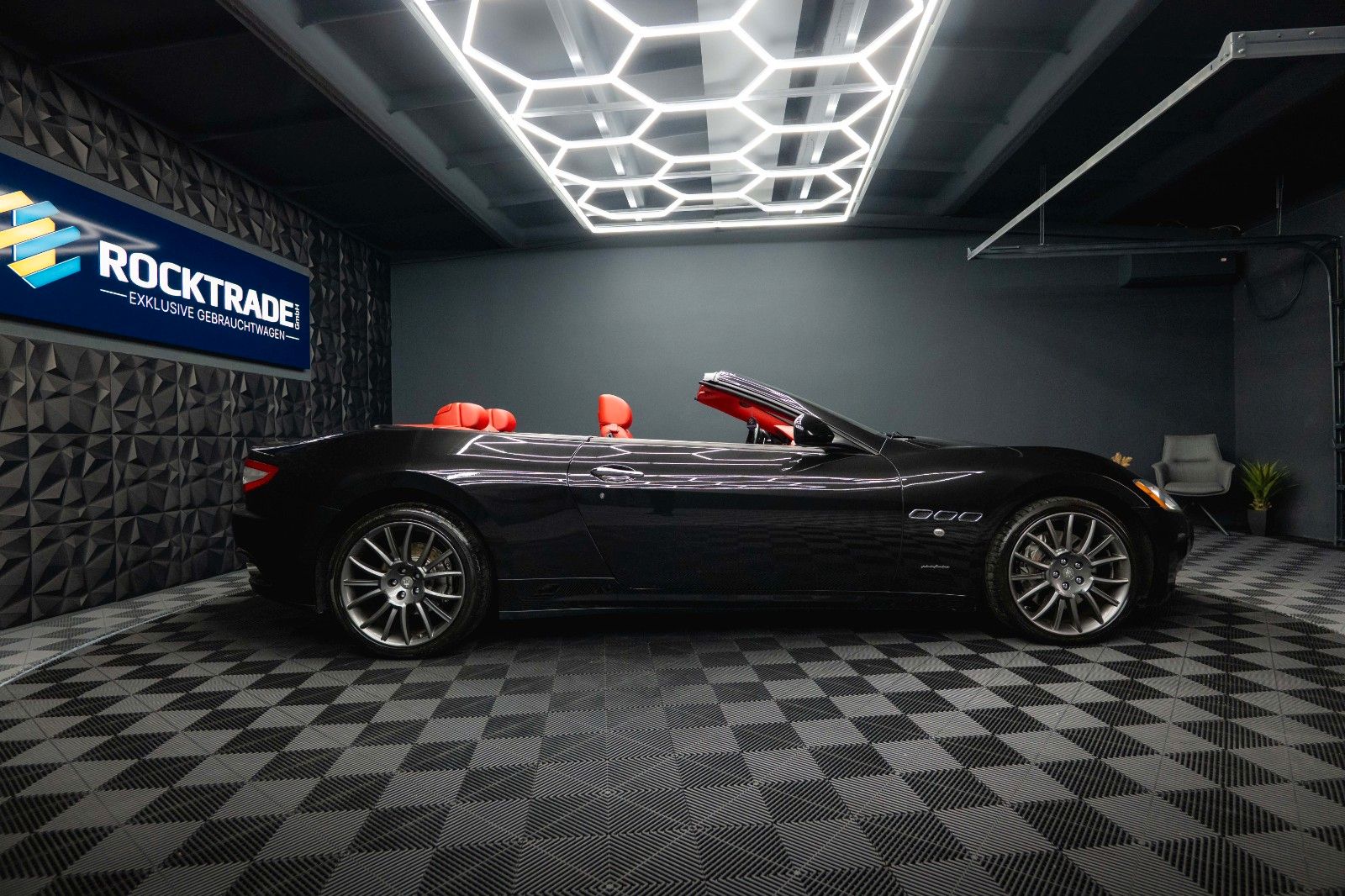 Fahrzeugabbildung Maserati GranCabrio Sport 4.7 V8 Ferrari *Unfallfrei*BOSE