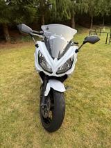 Kawasaki EX 650 E, ER-6F, weiß,ABS, gedrosselt 48 PS - Angebote
