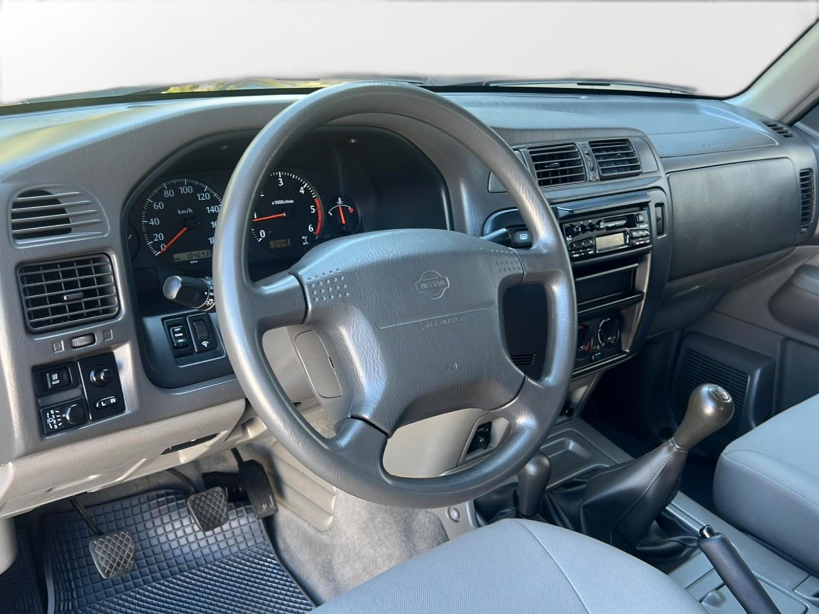 NISSAN PATROL GR 3.0 - 158 CV - 4X4 - BVM - CARNET ENTRETIEN