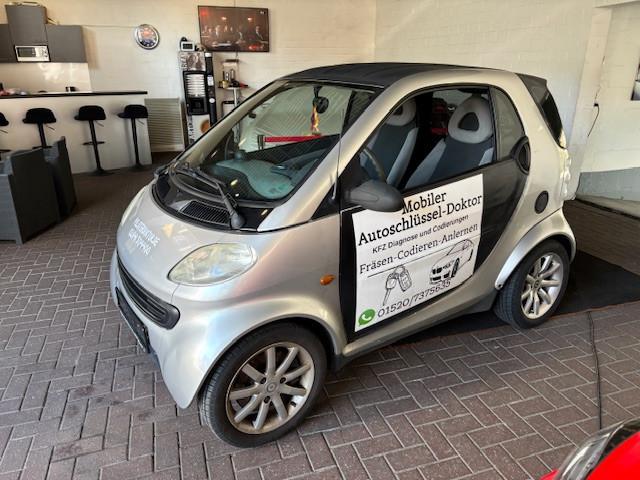 Smart ForTwo smart & pure mit Tüv: 04/2027