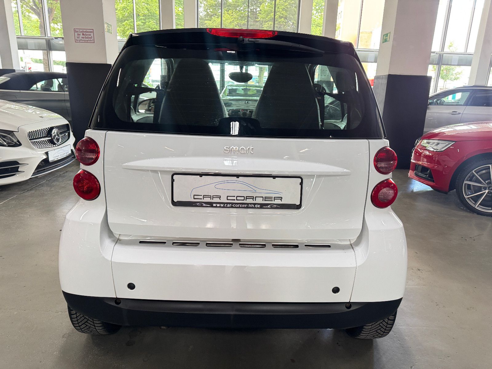 Fahrzeugabbildung Smart ForTwo 1.0 62kW PASSION AUTOMATIK LEDER KLIMA SH