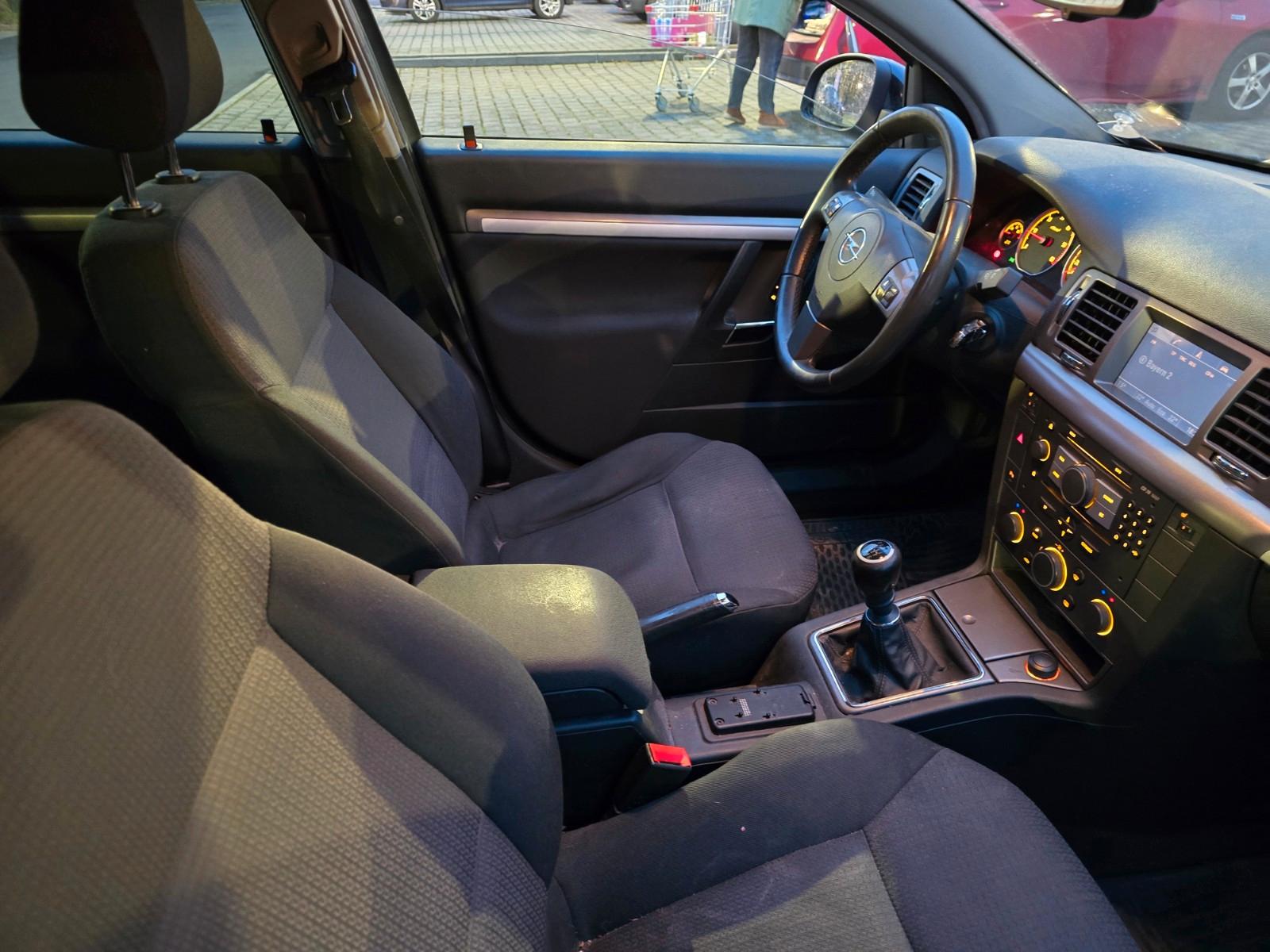 Opel Vectra 2007 — photo 5