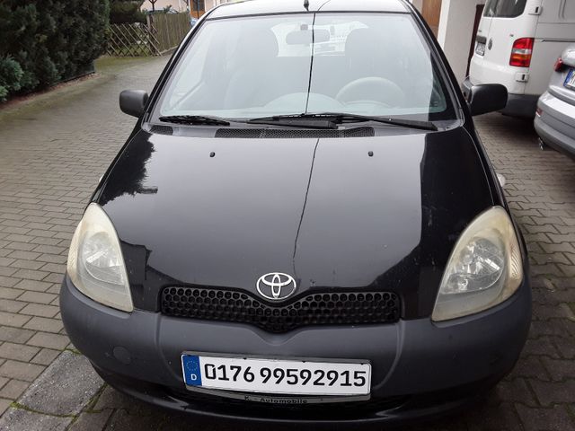 Toyota Yaris 1.0 linea eco